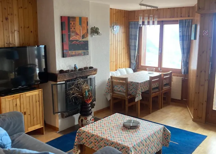 La Foret Apartment With Spectacular Mountain Views