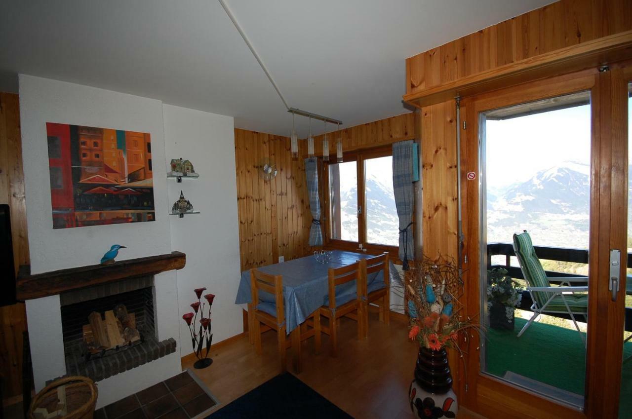 La Foret With Spectacular Mountain Views *